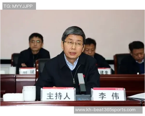 实时新闻李伟专访探寻羽毛球冠军背后的成功秘诀与心路历程